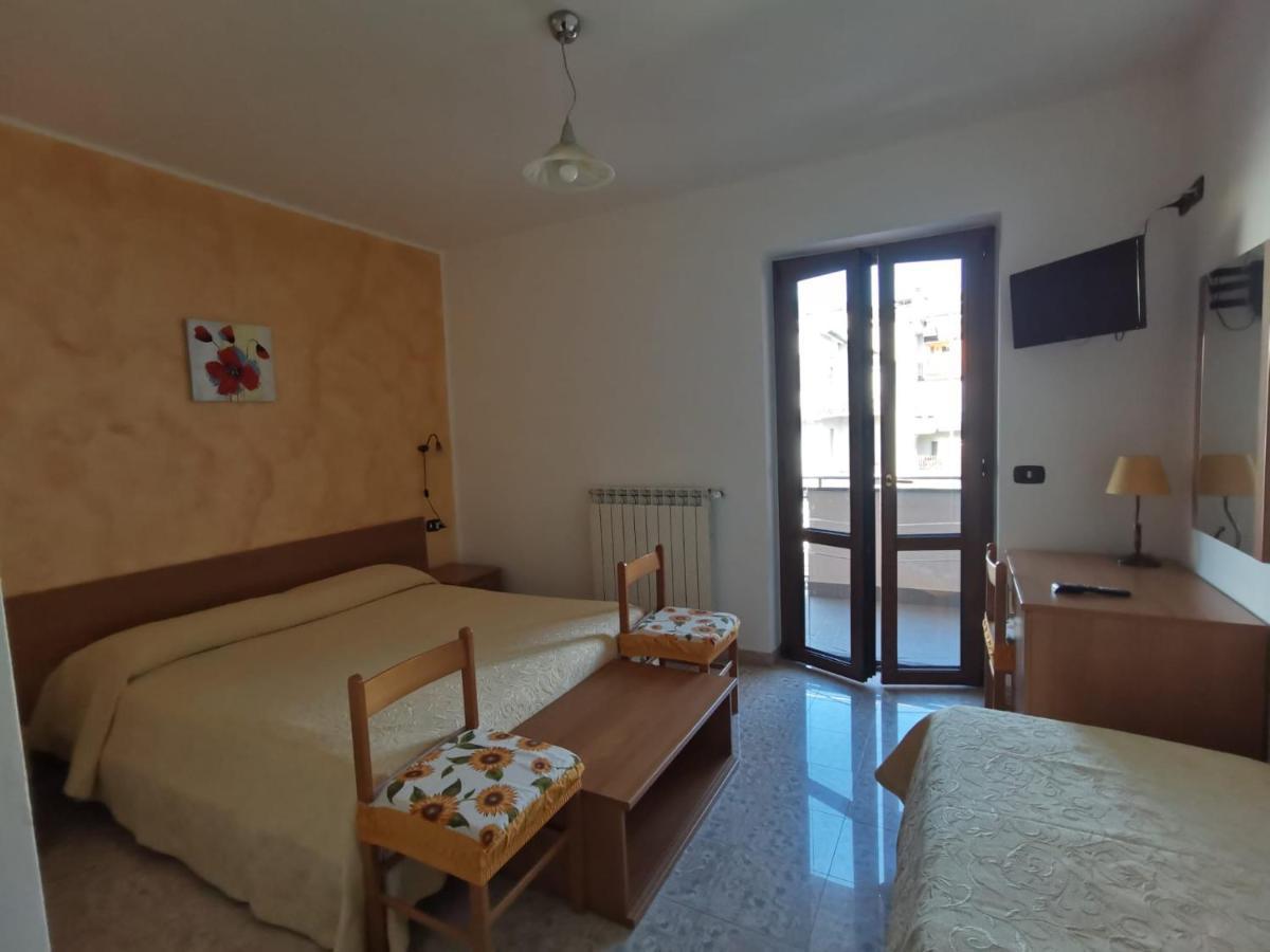 Hotel Edelweiss Laino Borgo Экстерьер фото