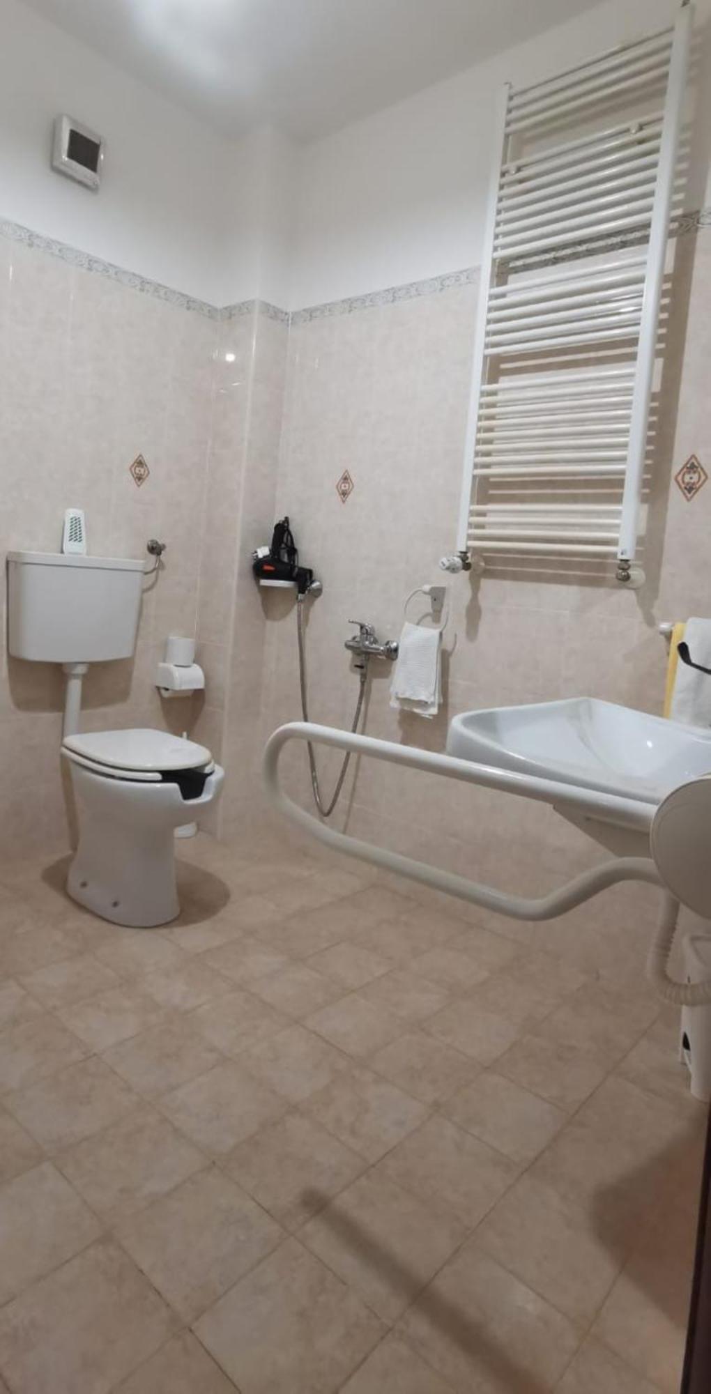 Hotel Edelweiss Laino Borgo Экстерьер фото