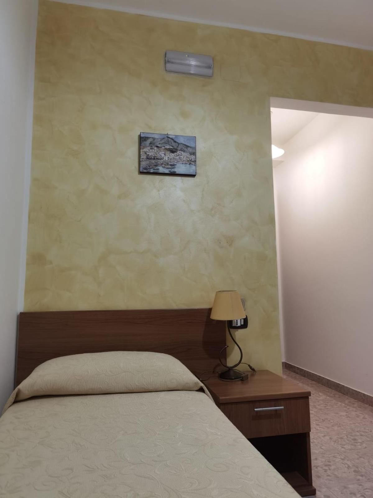 Hotel Edelweiss Laino Borgo Экстерьер фото