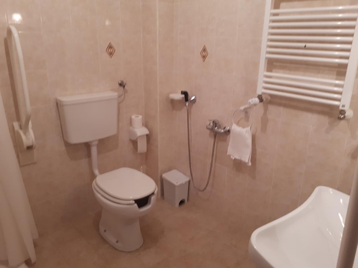 Hotel Edelweiss Laino Borgo Экстерьер фото